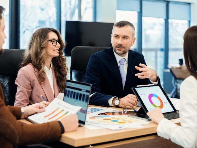 consultor empresarial o que faz - empresas em crise