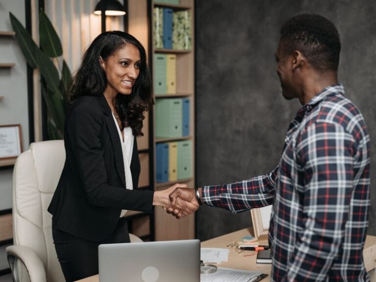 consultor empresarial o que faz