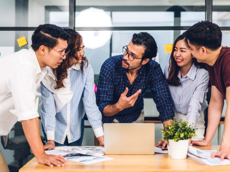 estrutura organizacional matricial - vantagens