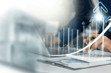 Franchising ou filiais próprias: qual modelo gera mais valor e rentabilidade para sua empresa?
